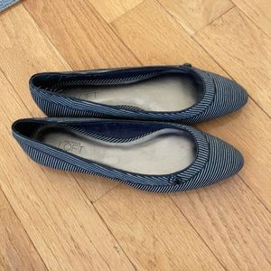 Loft size 8 striped button flats